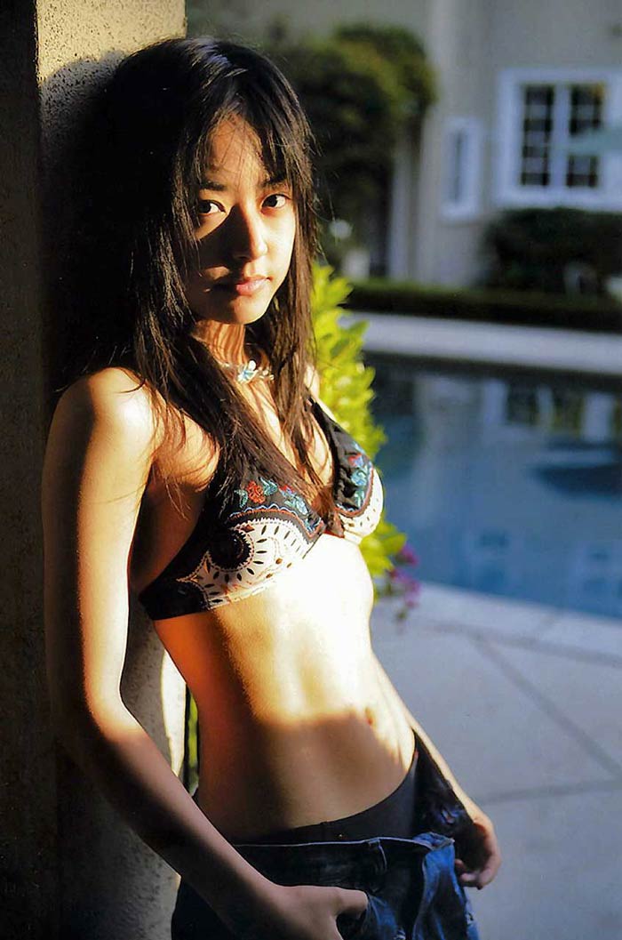 Hot Sexy Mao Inoue Bikini Pics