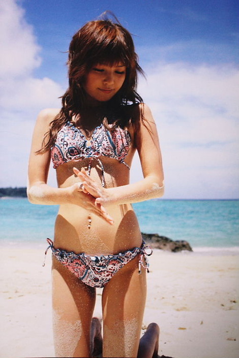 Hot Sexy Misako Uno Bikini Pics