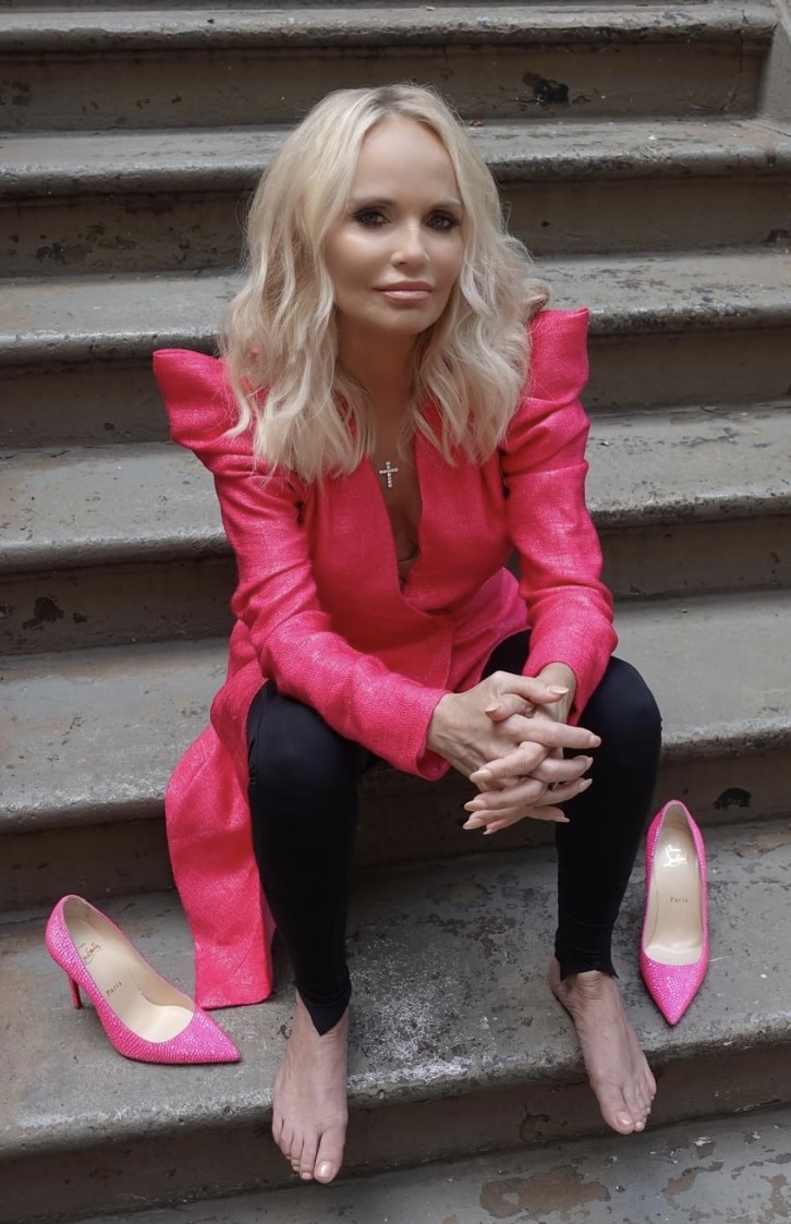 Kristin Chenoweth Feet