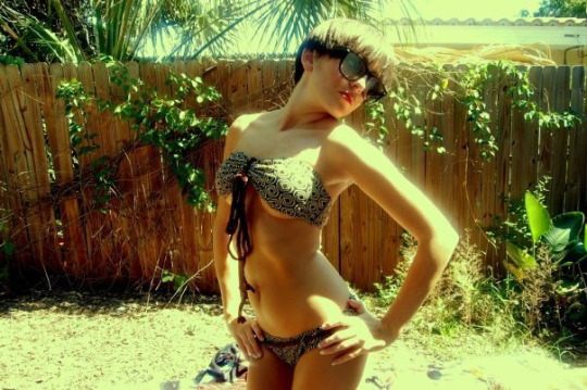 bikini-summer-babes-4