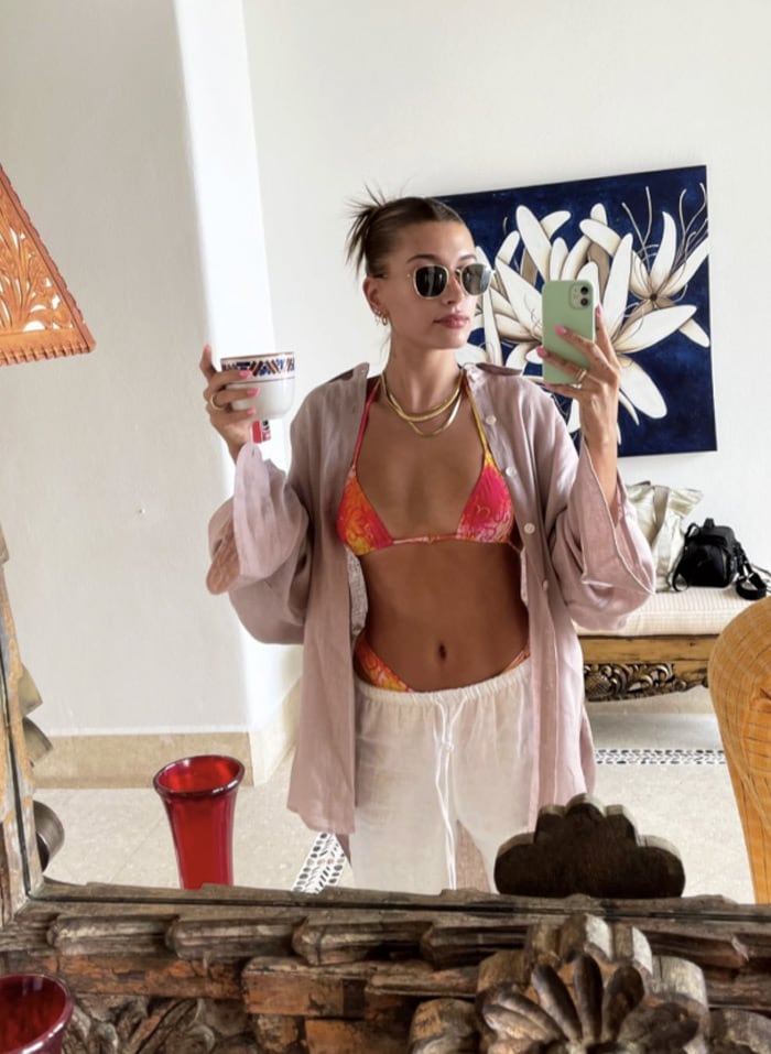 Hailey Bieber 24