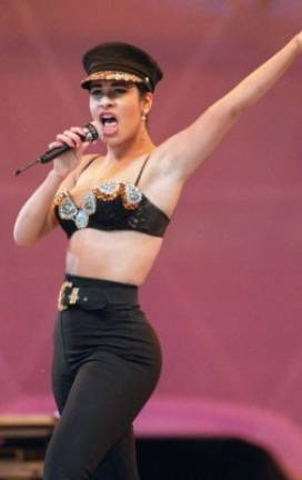 Selena Quintanilla 19