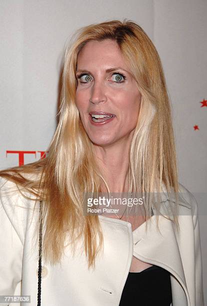 10 Sexy Ann Coulter Bikini Pics 