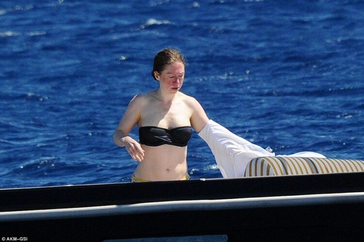 Chelsea Clinton 7