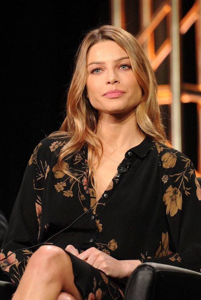 Lauren German 4