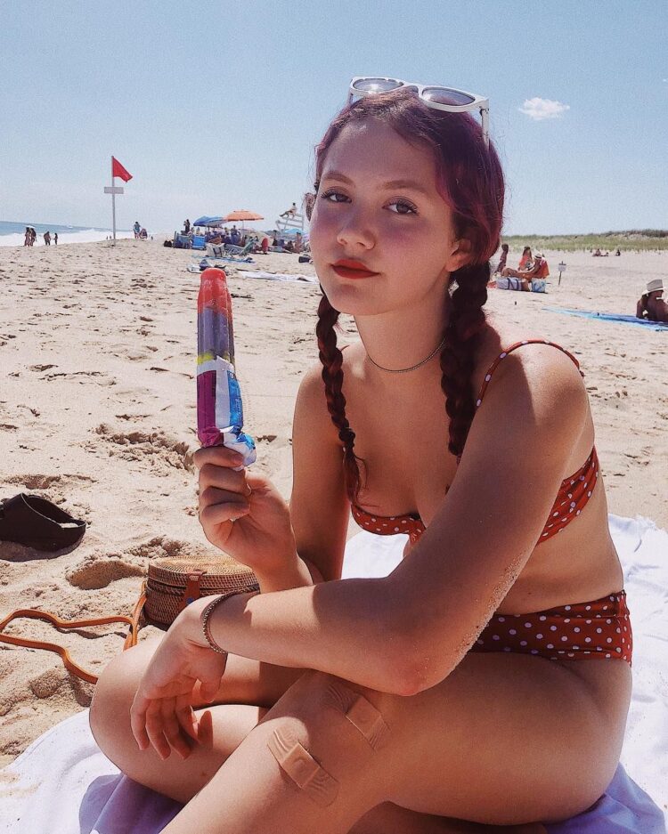 Maude Apatow in Bathing Suit is Beauty — Celebwell