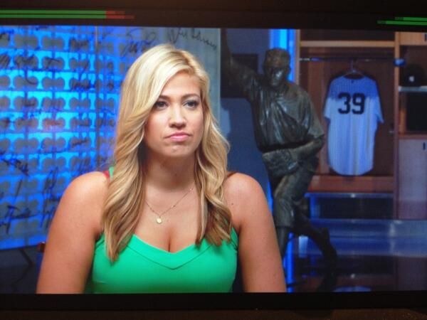 Meredith Marakovits 5