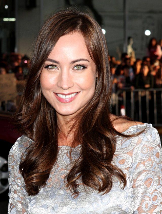 Courtney Ford 8