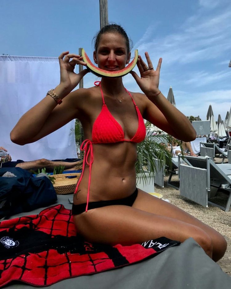 Karolina Pliskova 9