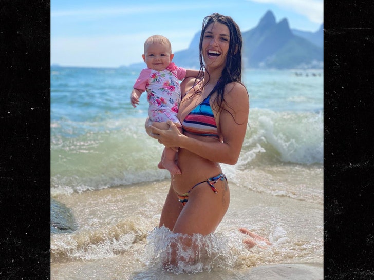 Mackenzie Dern 3