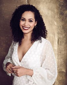 Madeleine Mantock 8