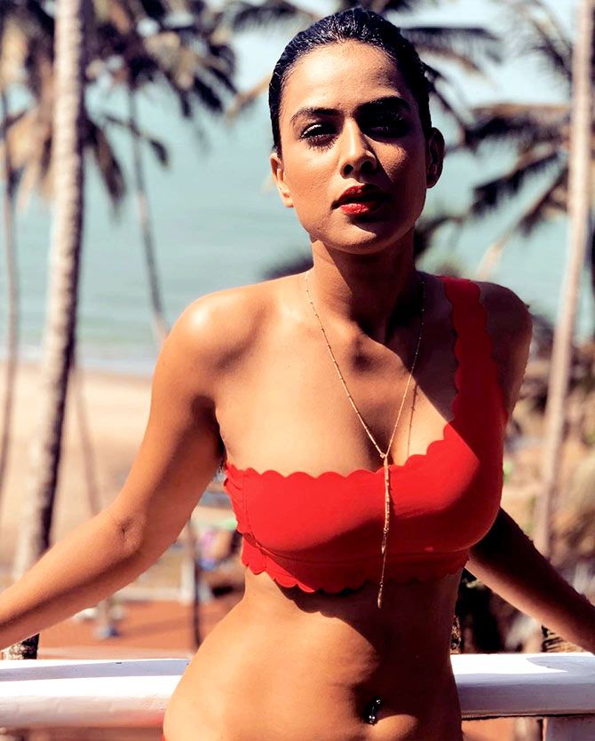 10 Sexy Hot Nia Sharma Bikini Pics
