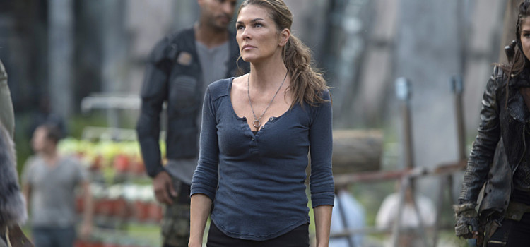 Paige Turco 9