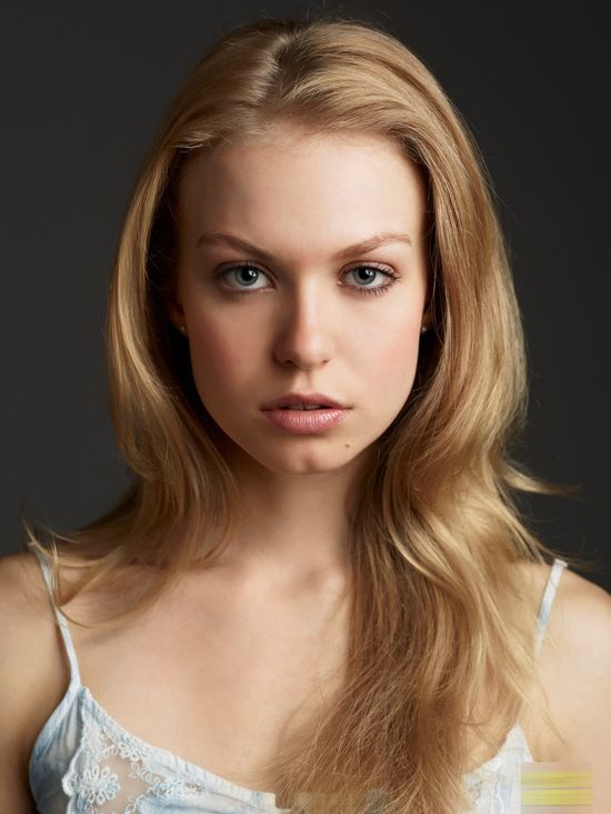 Penelope Mitchell 6