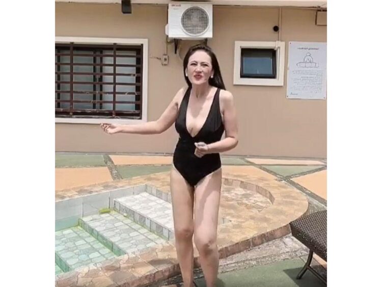 ai ai delas alas 1