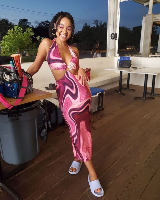 aisha dee 8