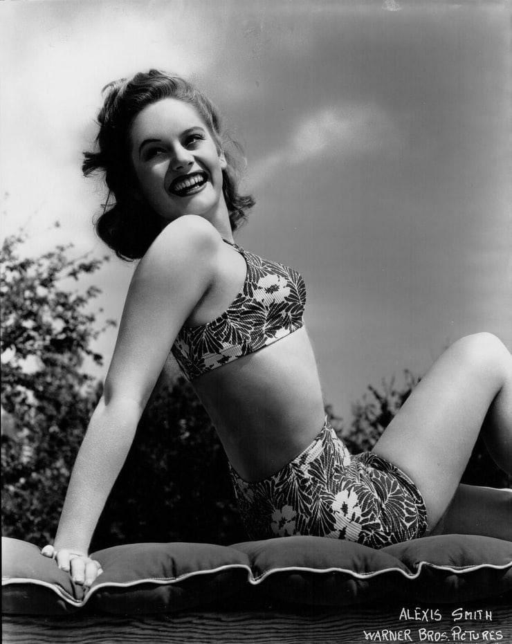 alexis smith 7