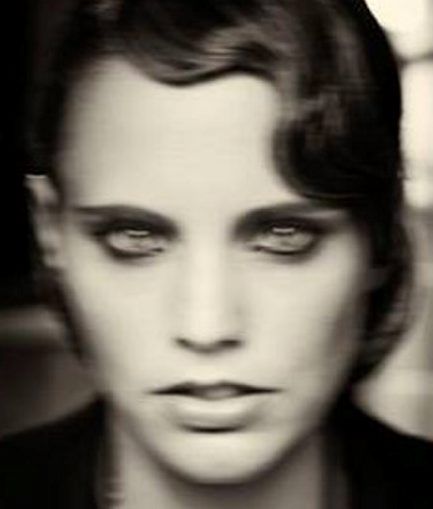 anna calvi 5