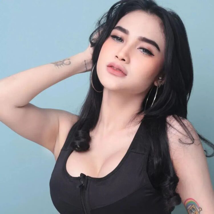 arlida putri 7