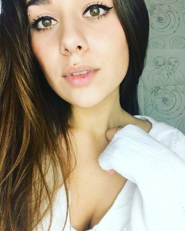 Asmr honey girl lens licking