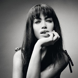 aura dione 5