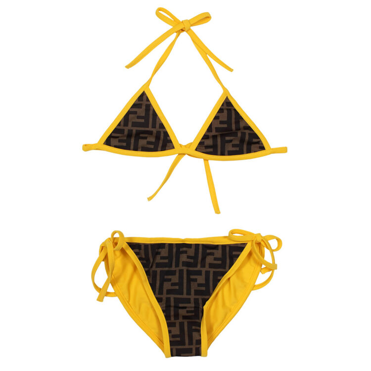 7 Hot Sexy Baby Fendi Bikini Pics