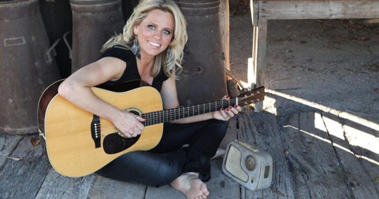 beccy cole 9