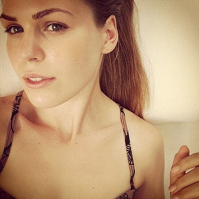 belle gibson 3