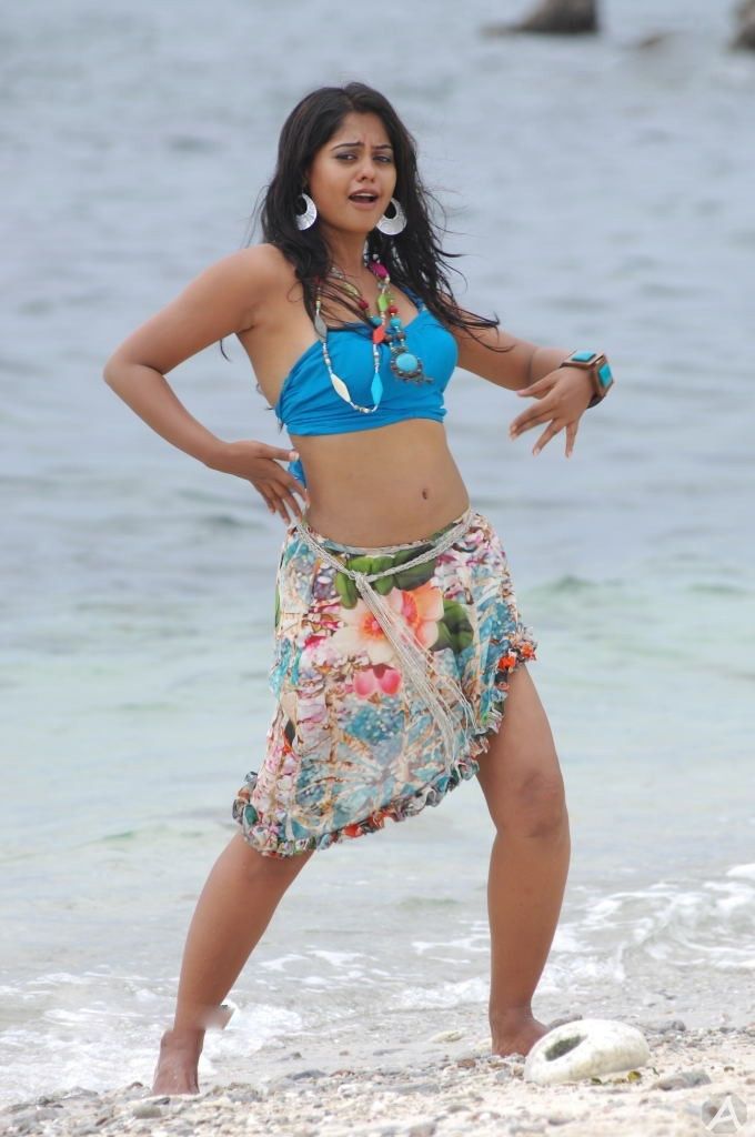 bindu madhavi 1