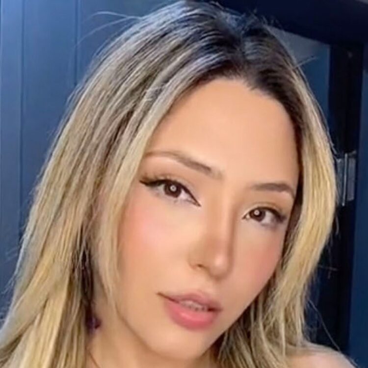 blondelawyermandii 3