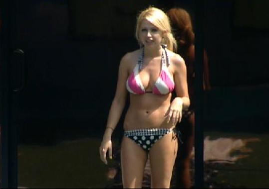 britney haynes 4