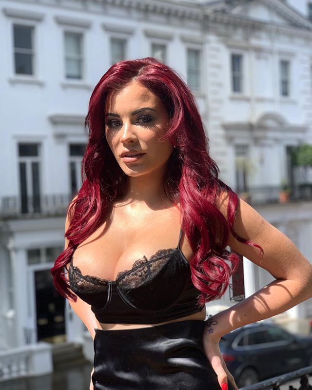 carla howe 9