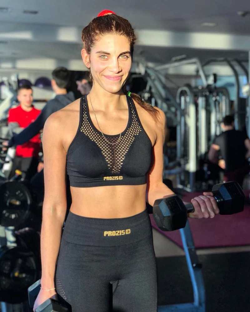 carolina gomes da silva 6