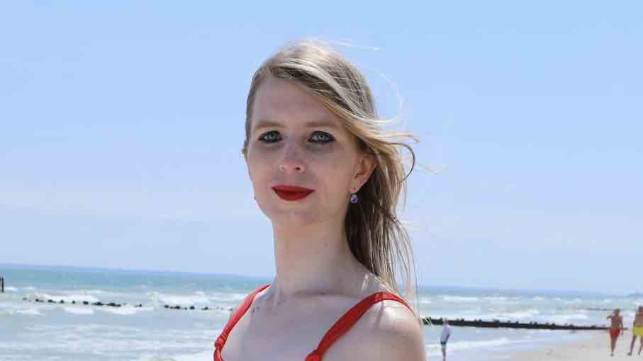 chelsea manning 7