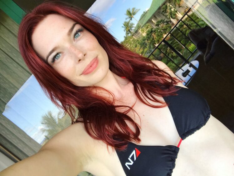 chloe dykstra