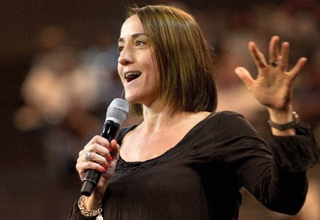 christine caine 4