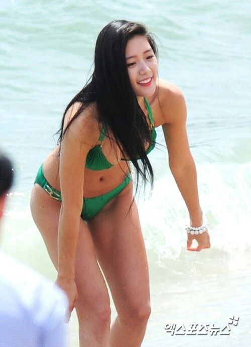 clara lee 4