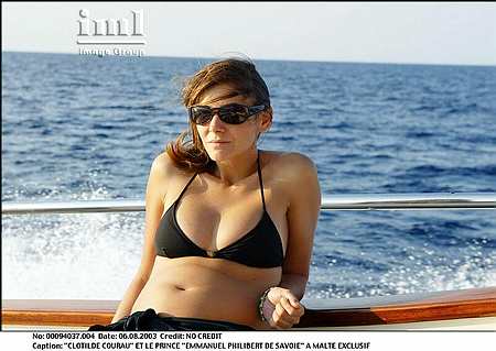 clotilde courau 2