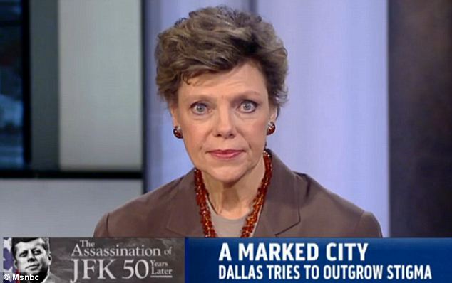 10 Hot Sexy Cokie Roberts Bikini Pics