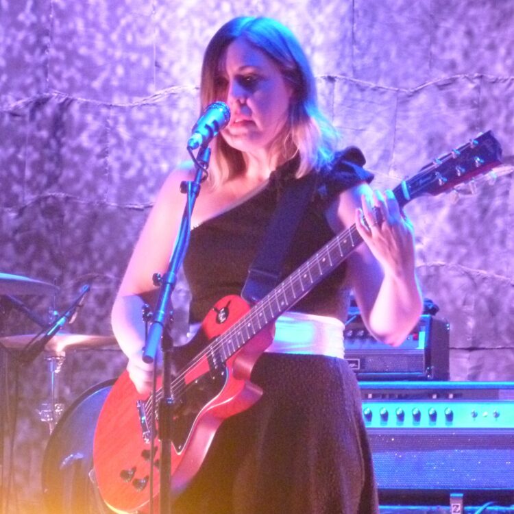 corin tucker 3