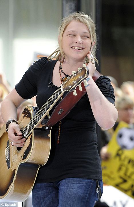 crystal bowersox 3