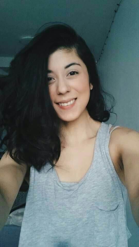 daniela andrade 1