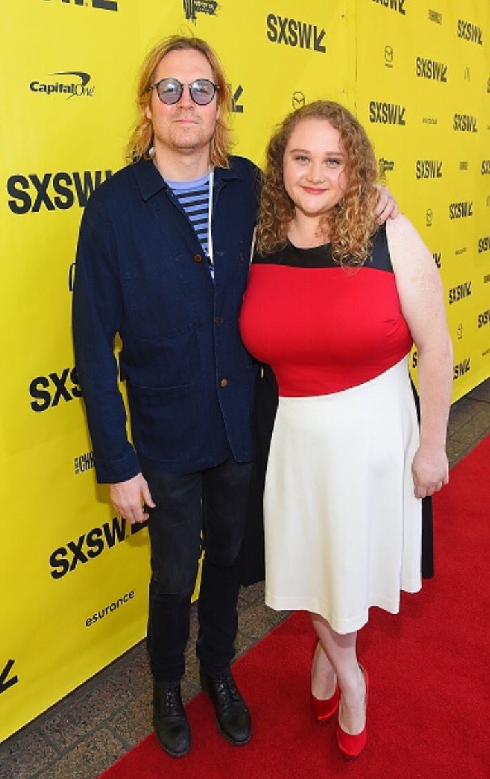 danielle macdonald 4