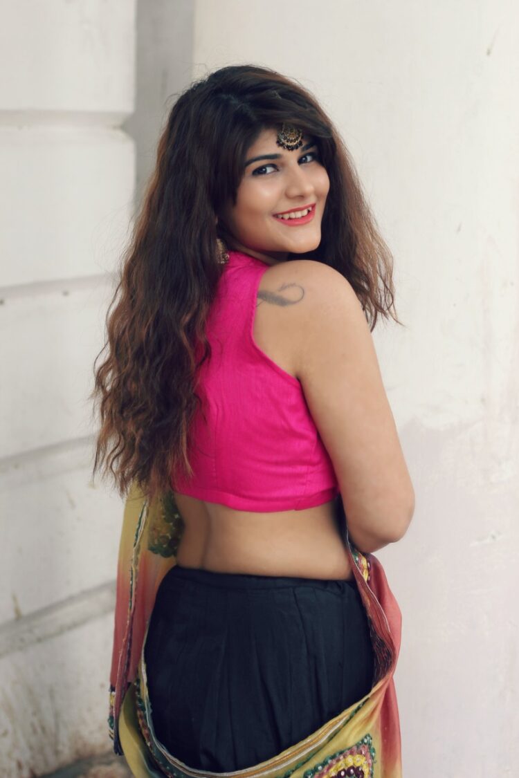 deeksha khurana 2