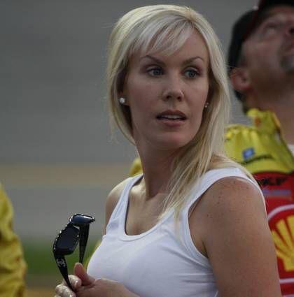 delana harvick 6