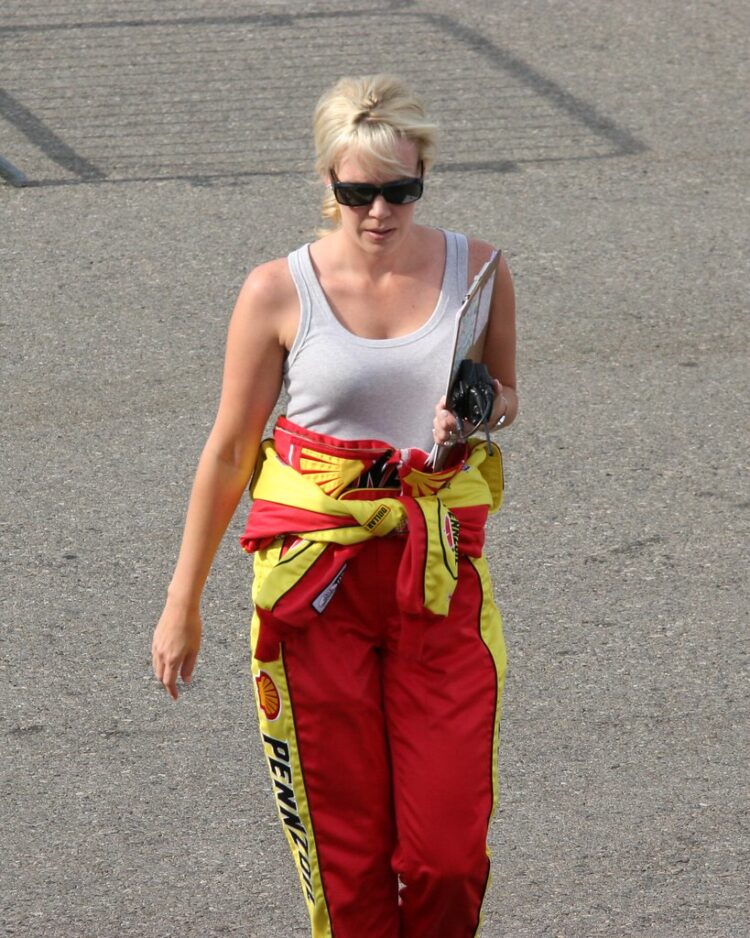 delana harvick