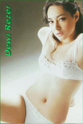 dewi rezer 7