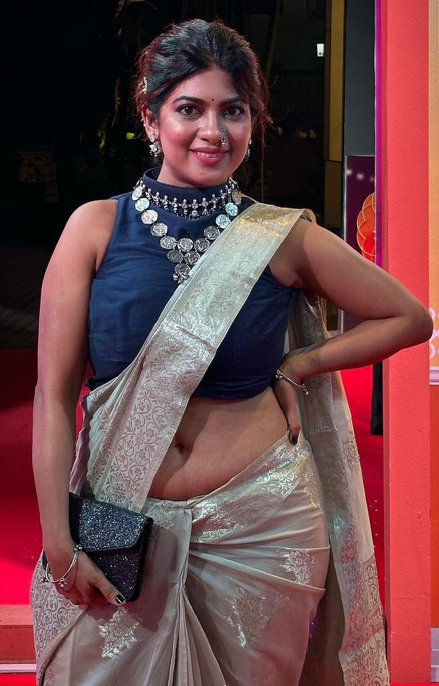 dhanashri kadgaonkar 7