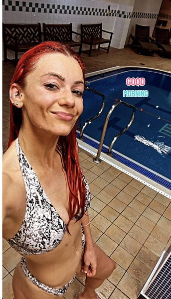 dianne buswell 9