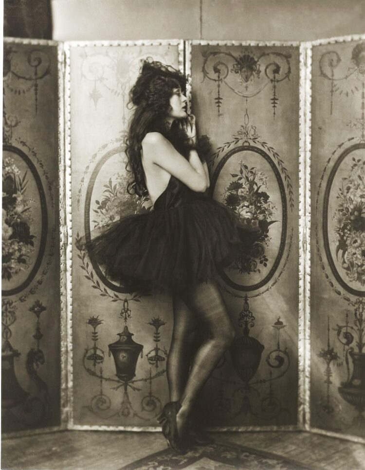 dolores costello 5